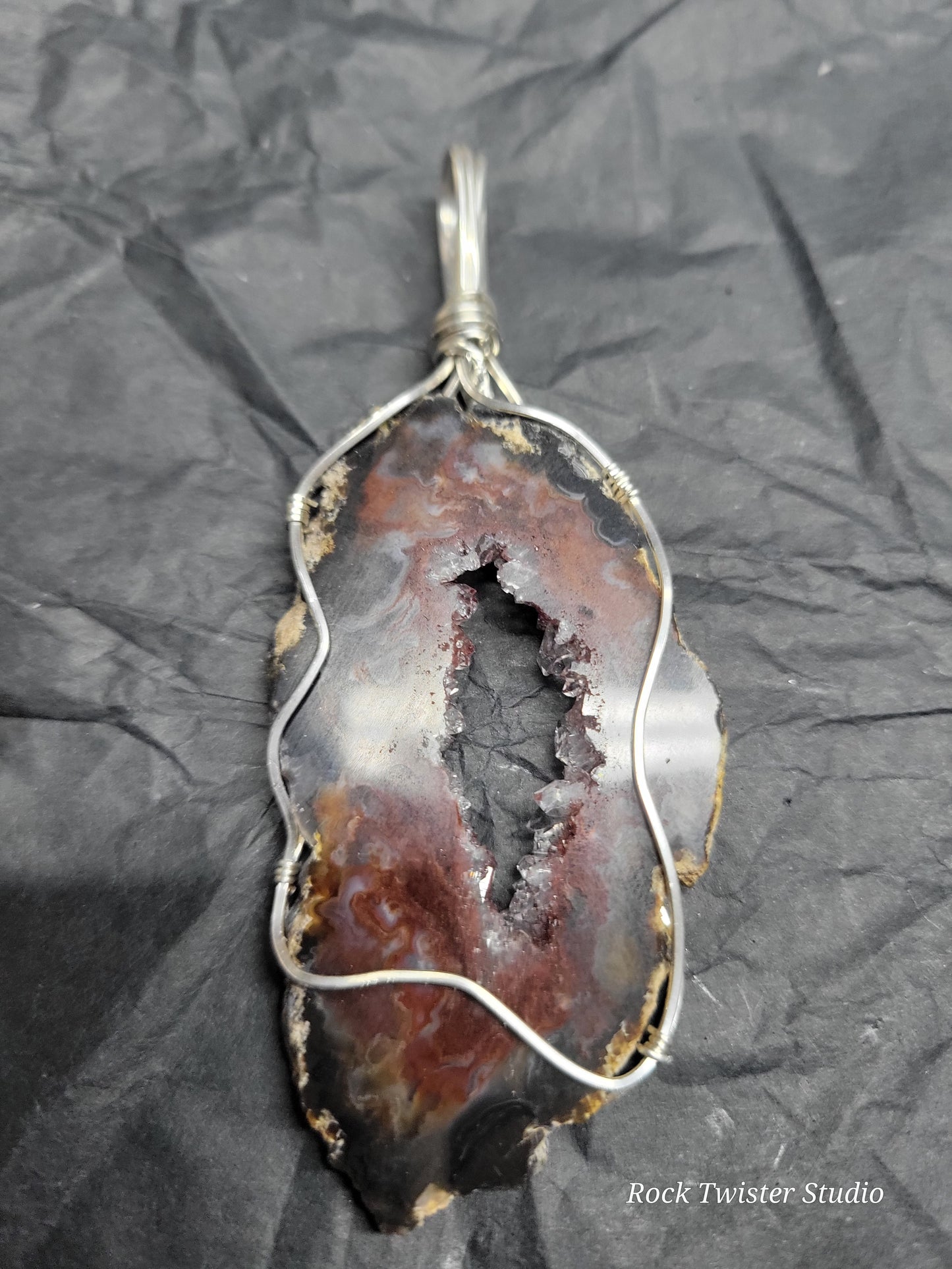 OCHO AGATE IN STERLING SILVER PENDANT