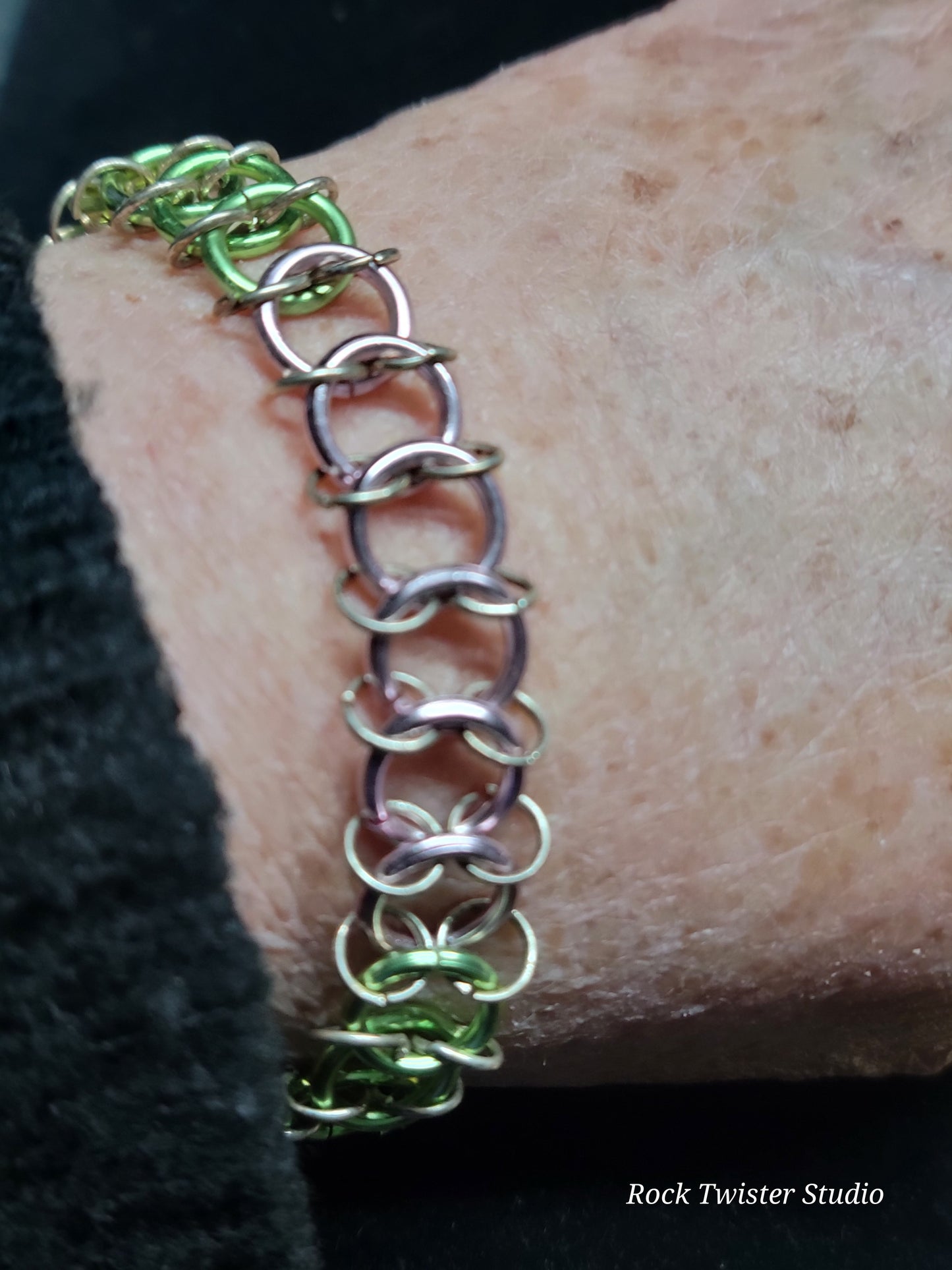 Pink and Green Chain Maile Bracelet