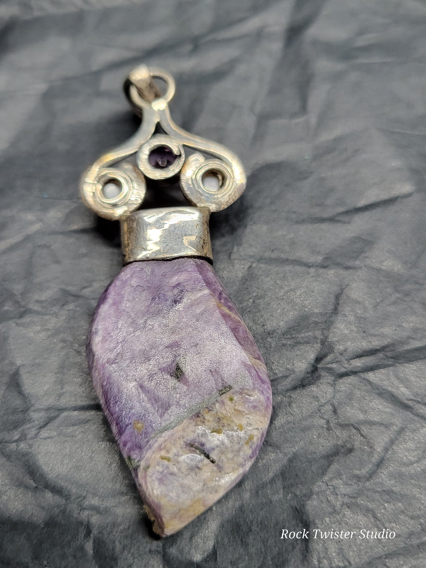 Charorite and Amethyst pendant