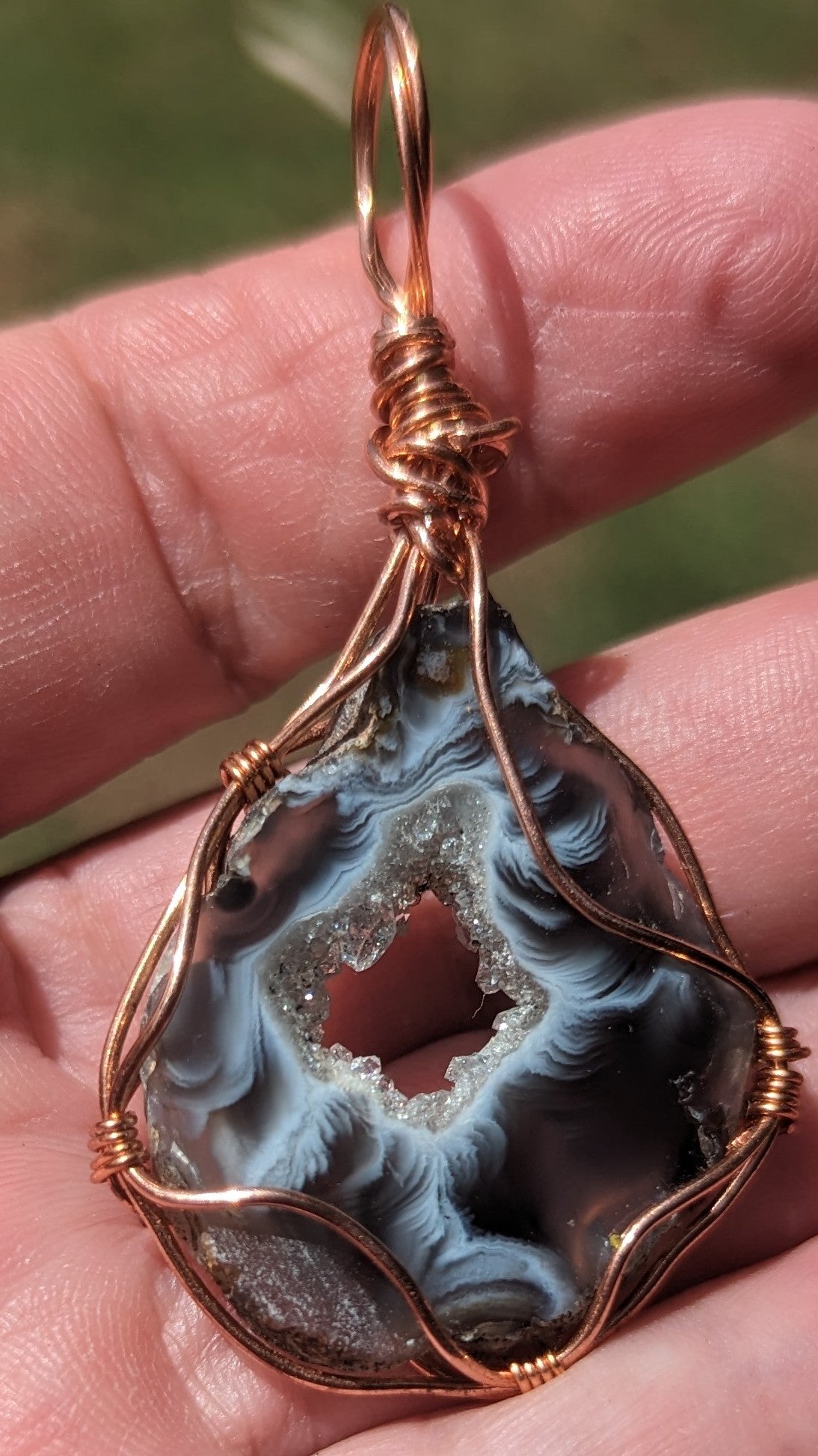Ocho Geode Pendant