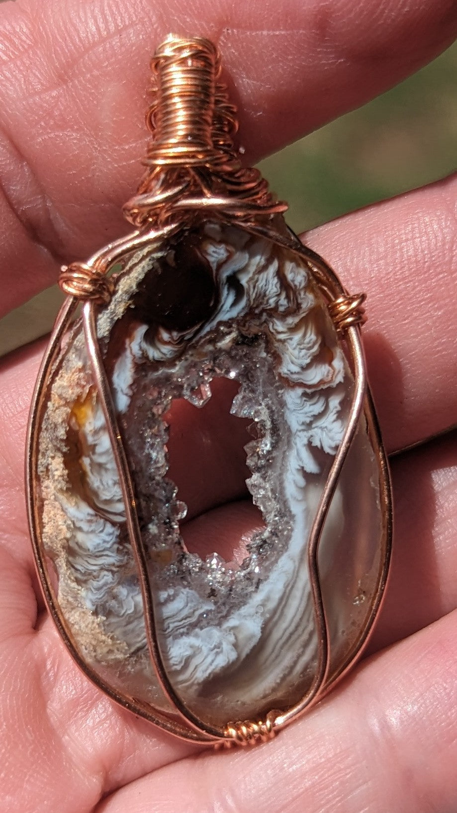 Oco Geode pendant