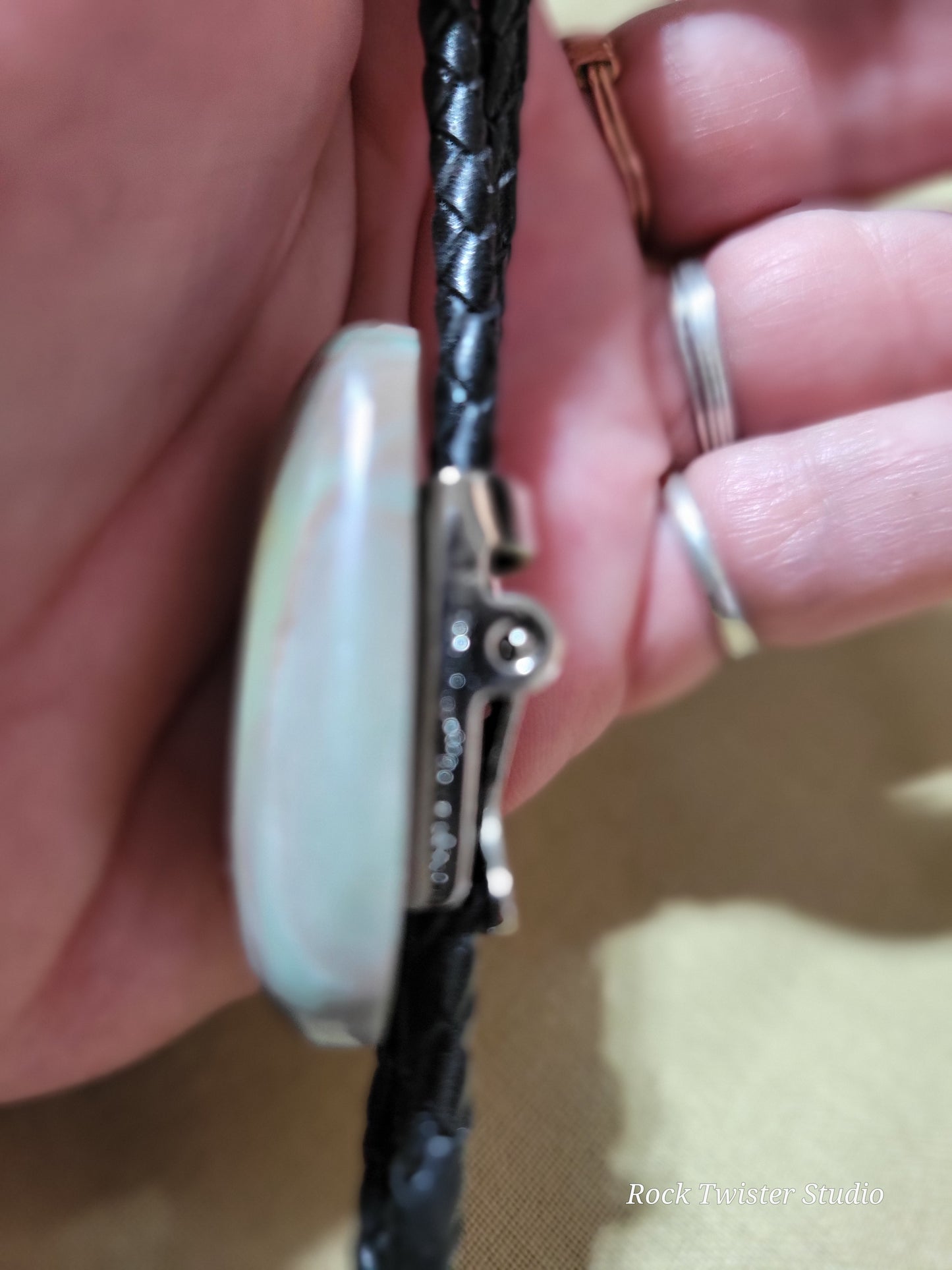 Strippped Jasper Bolo