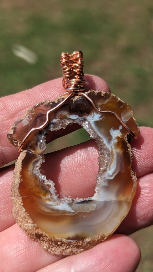 Oco Geode pendant